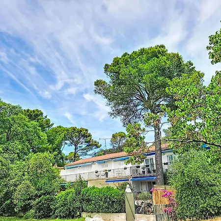 Le Val Des Pins By Interhome * Saint-Raphaël